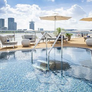 Amadeus Nova Sonnendeck