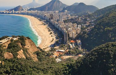 Q:\Destinationen\Brasilien\Rio de Janeiro\Copacabana_AdobeStock_115942145 © f11photo.jpeg