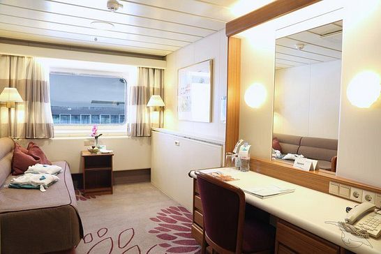 MS Artania - Phoenix Seereisen - 2-Bett außen (Sichtbehinderung) diverse Decks (H2)