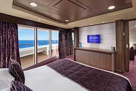 MSC Fantasia - MSC Cruises - Yacht Club Executive & Family Suite