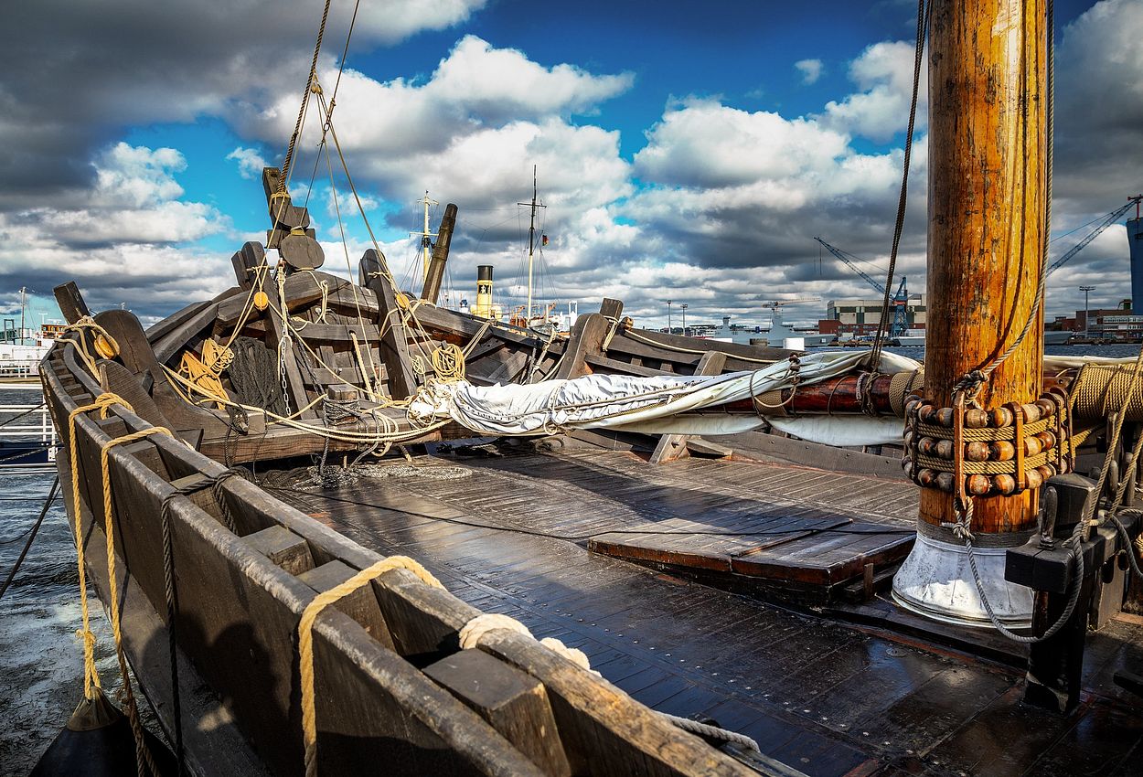 Ein altes Schiff