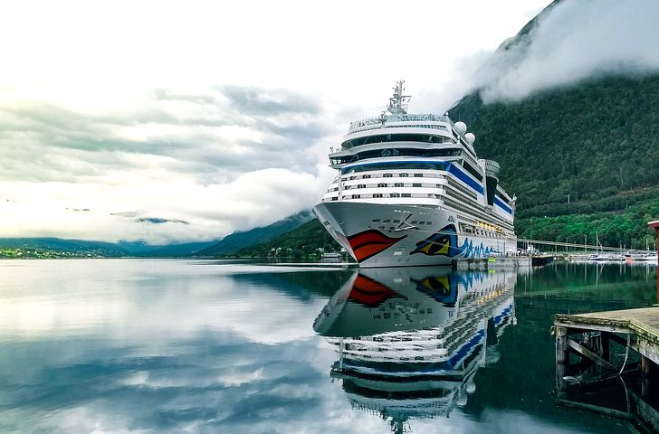 Impressionn zu Sommer 2025 - AIDAsol - Island-Rundreise