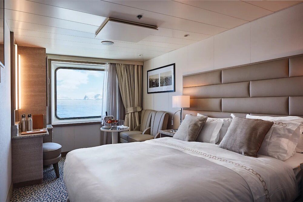 Silver Explorer - Silversea - Vista Suite (VI)