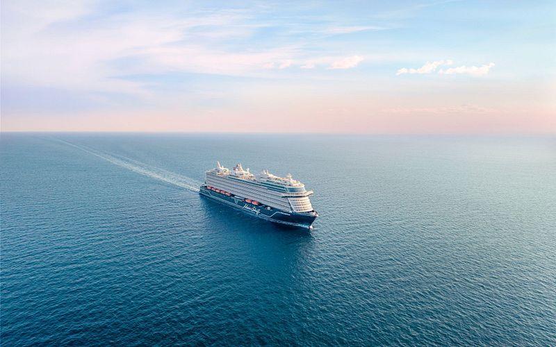 kreuzfahrten mit der <i> mein schiff flow</i>