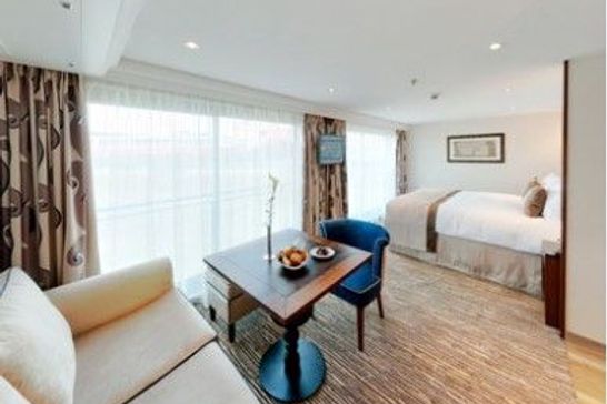 SAVOR - Ohne Reederei - 2-Bett Suite mit frz. Balkon