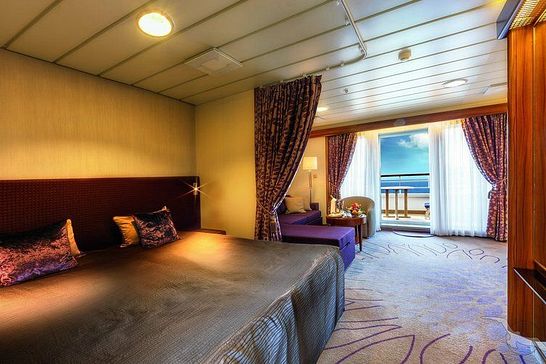 MS Artania - Phoenix Seereisen - 2-Bett-Suite Balkon Lidodeck (buchbar mit 2-4 Pers.) *GOLD* (V4)